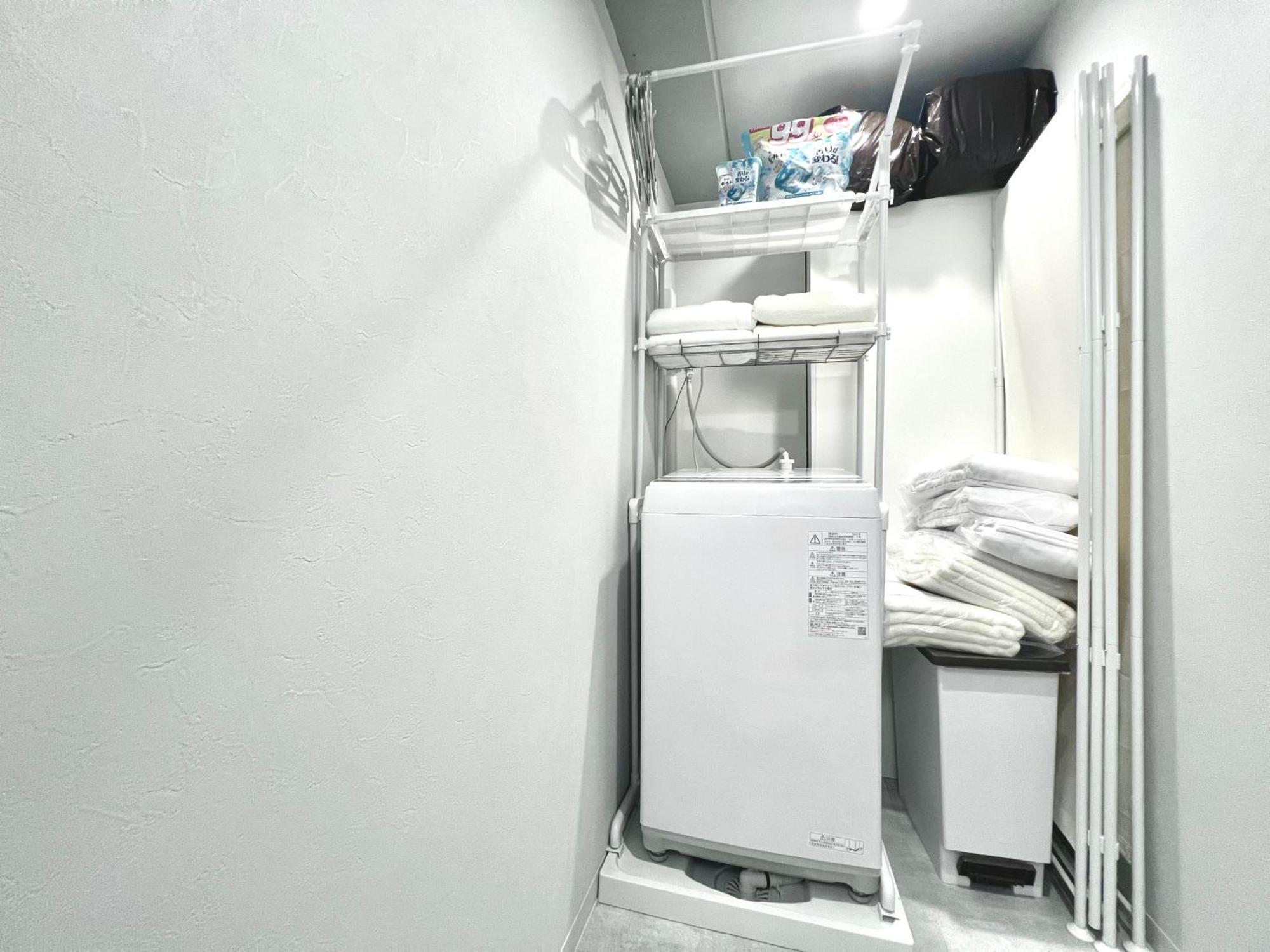Aizumi Hostel Tokio Buitenkant foto